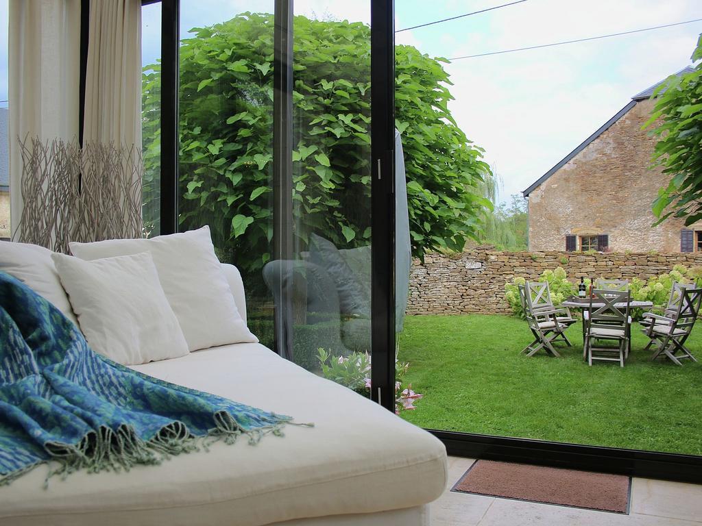 Unique Holiday Home In Virton With Jacuzzi Latour Exteriér fotografie